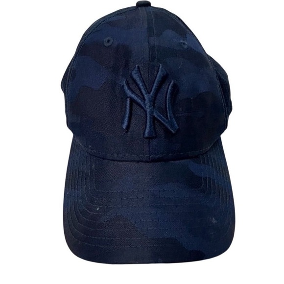 New Era 39THIRTY NY Yankees Blue Camo Stretch Fit Cap Men's S/M - Picture 1 of 13